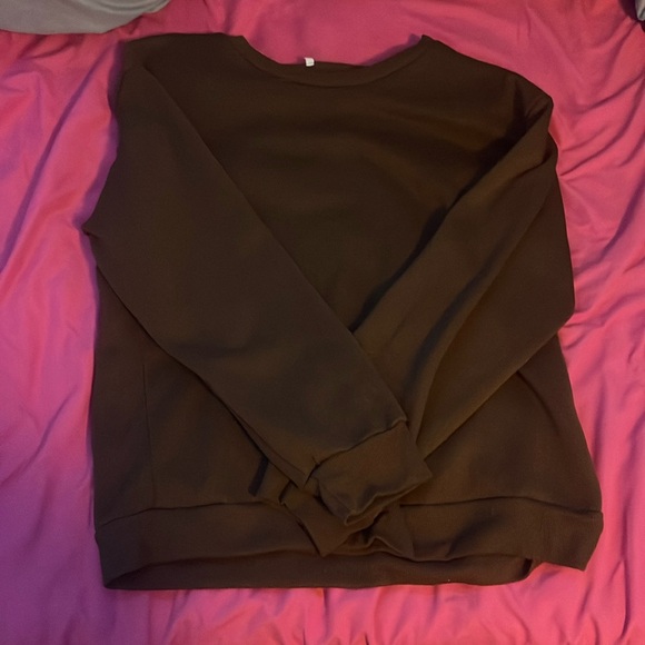 Brown Crewneck - Picture 1 of 2